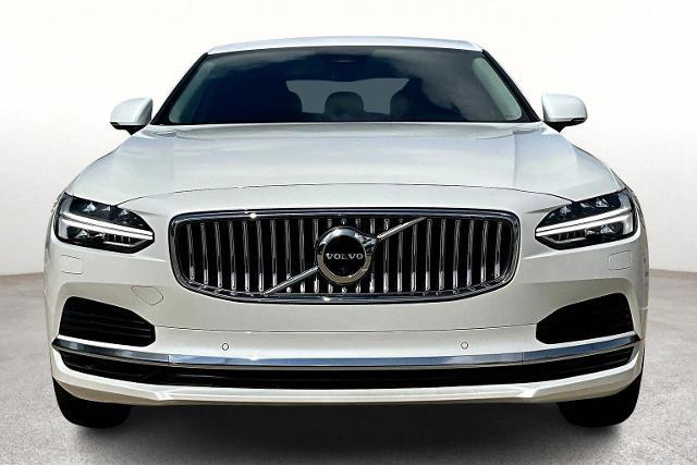 2023 Volvo S90 Recharge Plug-In Hybrid Vehicle Photo in Houston, TX 77007