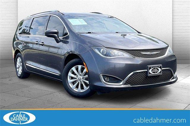 2018 Chrysler Pacifica Vehicle Photo in INDEPENDENCE, MO 64055-1314