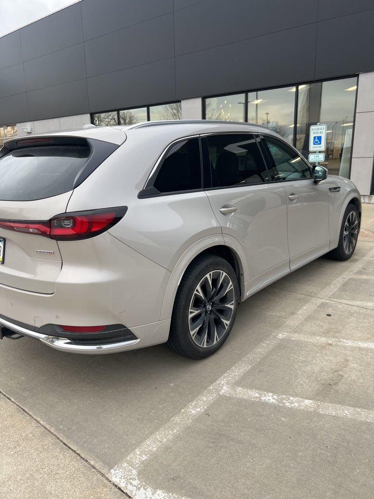 2024 Mazda CX-90 Vehicle Photo in Cedar Rapids, IA 52402