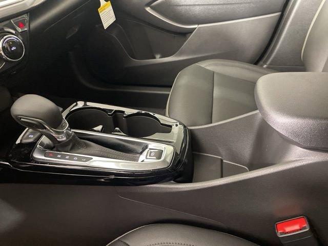 2025 Chevrolet Trax Vehicle Photo in PHOENIX, AZ 85014-3381