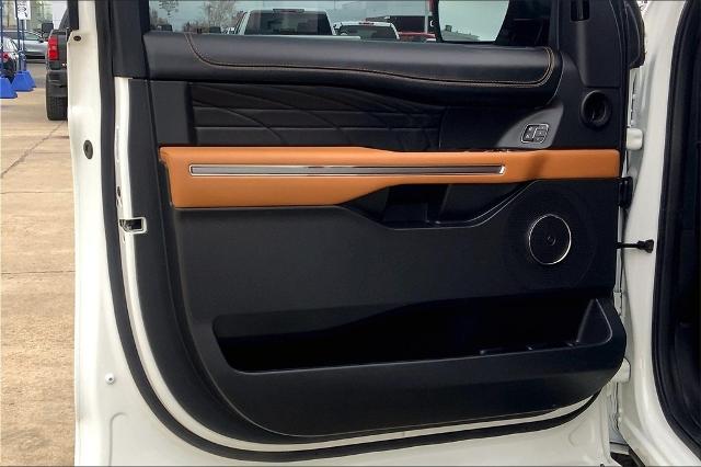 2023 Ford Expedition Vehicle Photo in Kansas City, MO 64114