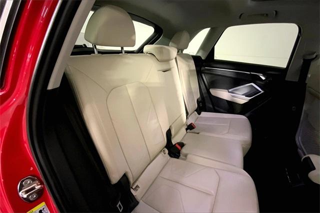 2021 Audi Q3 Vehicle Photo in KANSAS CITY, MO 64114-4545