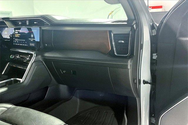 2024 GMC Sierra 2500 HD Vehicle Photo in TOPEKA, KS 66609-0000