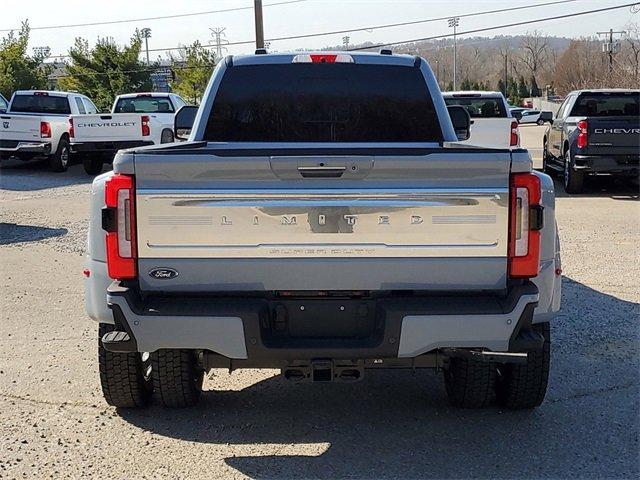 2024 Ford Super Duty F-450 DRW Vehicle Photo in MILFORD, OH 45150-1684
