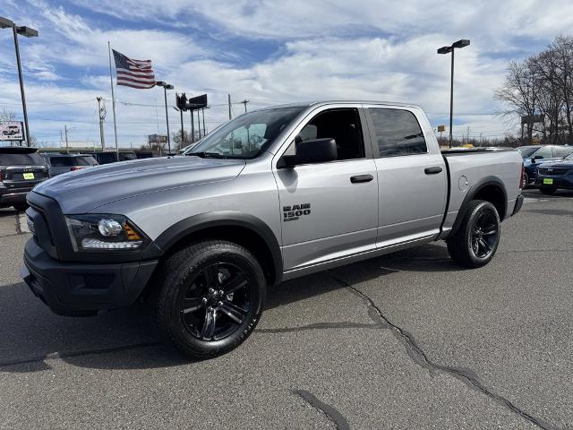 2024 Ram 1500 Classic Vehicle Photo in CHICOPEE, MA 01020-5001