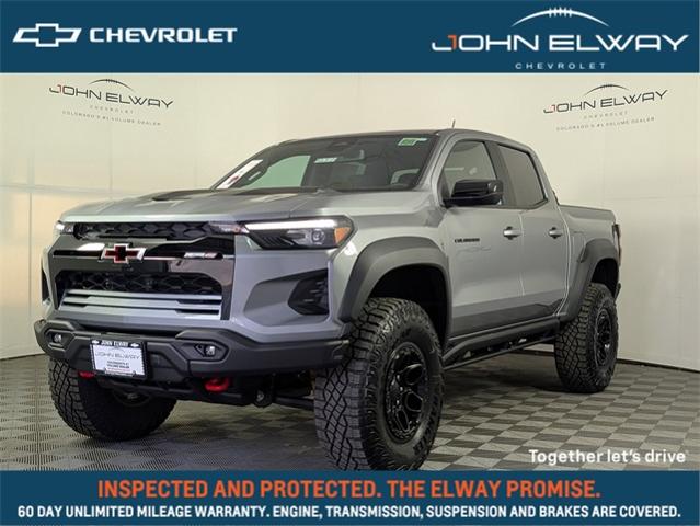 2024 Chevrolet Colorado Vehicle Photo in ENGLEWOOD, CO 80113-6708