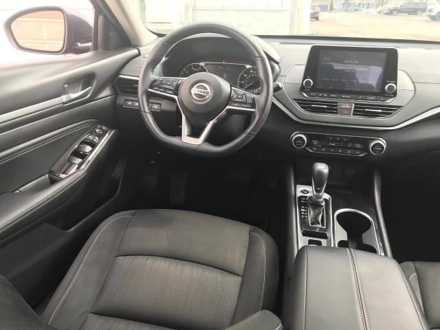 2020 Nissan Altima Vehicle Photo in GREEN BAY, WI 54303-3330