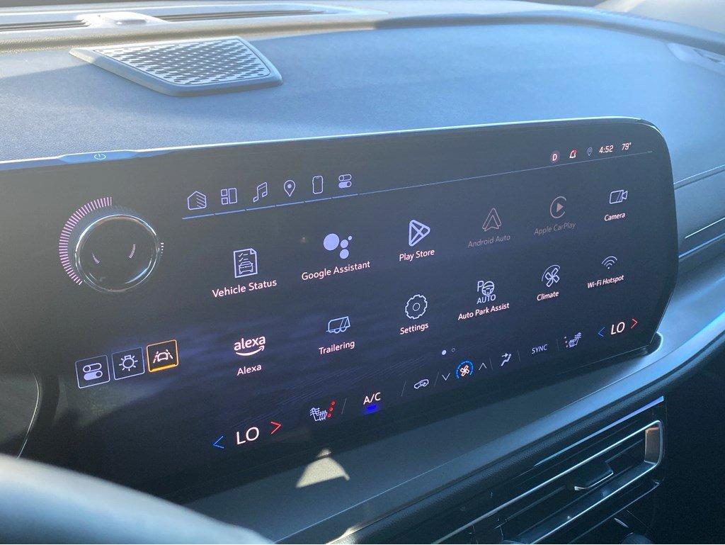 2024 Chevrolet Traverse Vehicle Photo in SAVANNAH, GA 31406-4513
