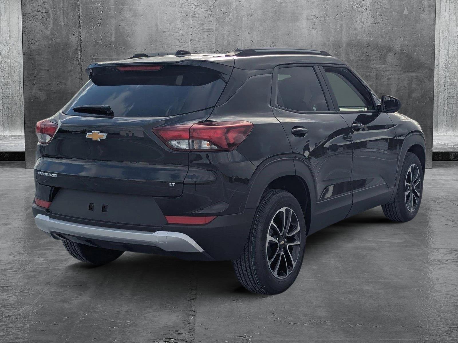 2025 Chevrolet Trailblazer Vehicle Photo in PEMBROKE PINES, FL 33024-6534