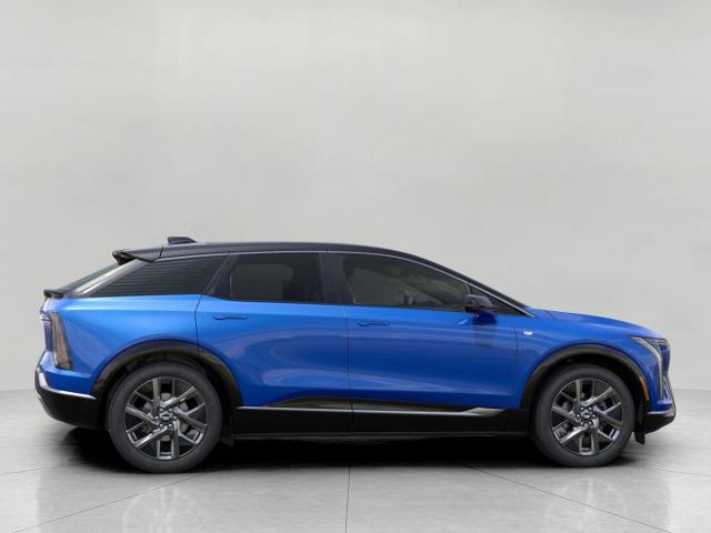 2025 Cadillac OPTIQ Vehicle Photo in GREEN BAY, WI 54303-3330
