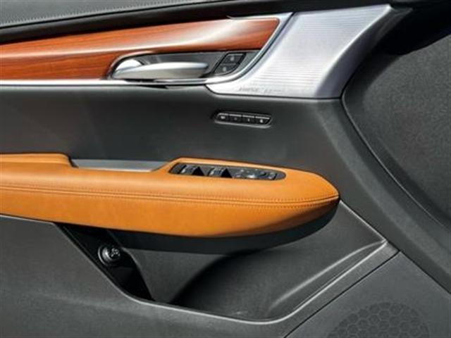 2025 Cadillac XT5 Vehicle Photo in TAMPA, FL 33612-3404