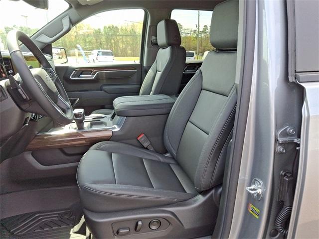 2025 Chevrolet Silverado 1500 Vehicle Photo in BERLIN, MD 21811-1121