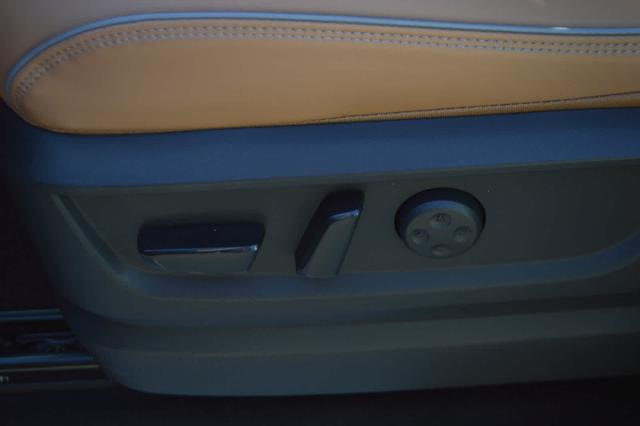 2025 INFINITI QX80 Vehicle Photo in Houston, TX 77090