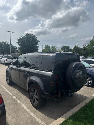 2024 Defender Vehicle Photo in PLANO, TX 75024