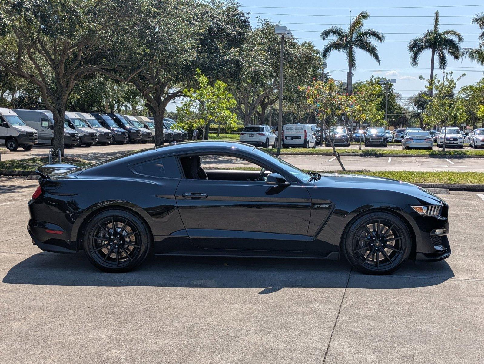 2017 Ford Mustang Vehicle Photo in Coconut Creek, FL 33073