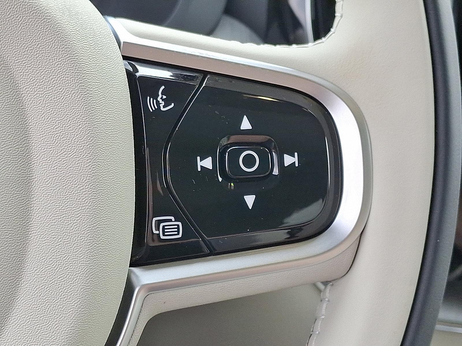 2025 Volvo XC60 Plug-In Hybrid Vehicle Photo in Trevose, PA 19053