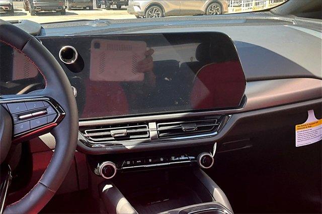 2025 Chevrolet Equinox EV Vehicle Photo in TOPEKA, KS 66609-0000