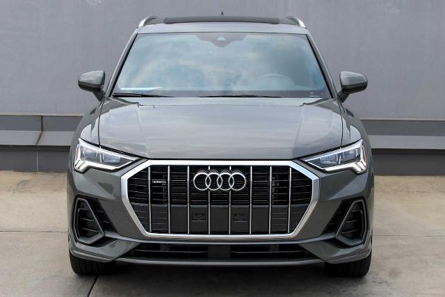 2024 Audi Q3 Vehicle Photo in SUGAR LAND, TX 77478