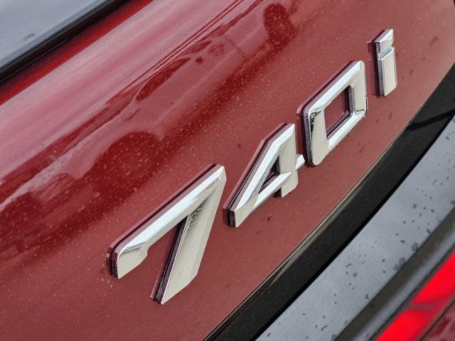 2023 BMW 740i Vehicle Photo in PLANO, TX 75024