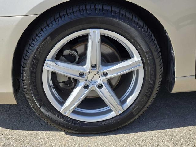 2011 Lexus ES 350 Vehicle Photo in DENTON, TX 76210-9321