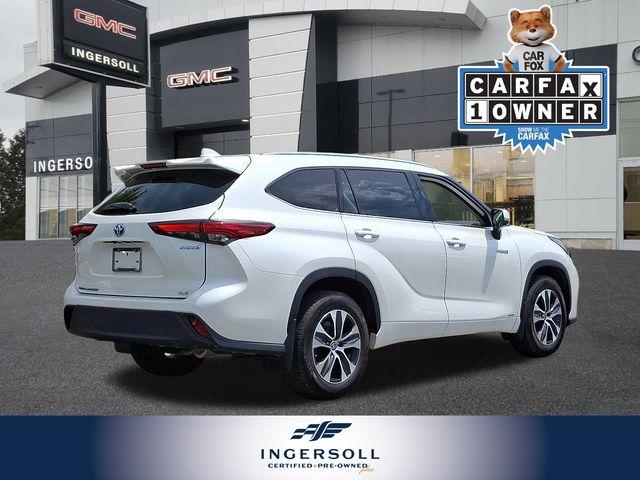 2020 Toyota Highlander Vehicle Photo in WATERTOWN, CT 06795-3318