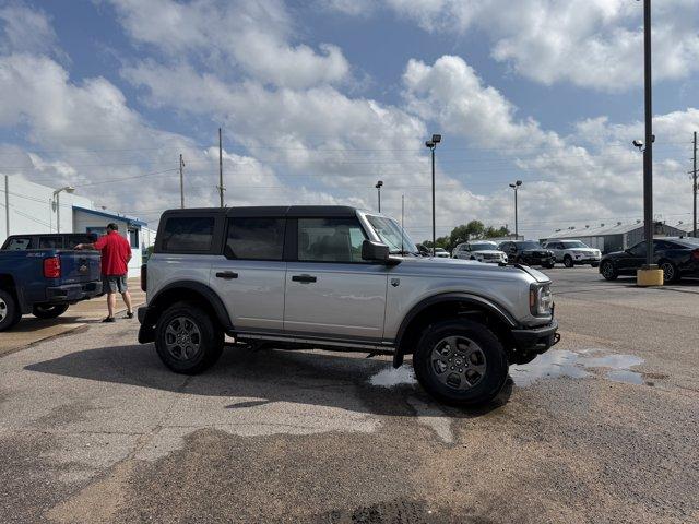 2024 Ford Bronco Vehicle Photo in Ogallala, NE 69153