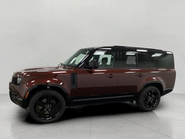 2025 Defender Vehicle Photo in Appleton, WI 54913