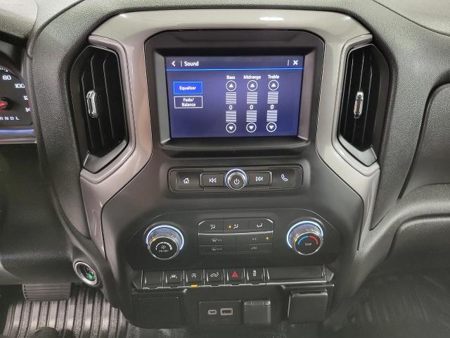 2024 Chevrolet Silverado 1500 Vehicle Photo in APPLETON, WI 54914-4656