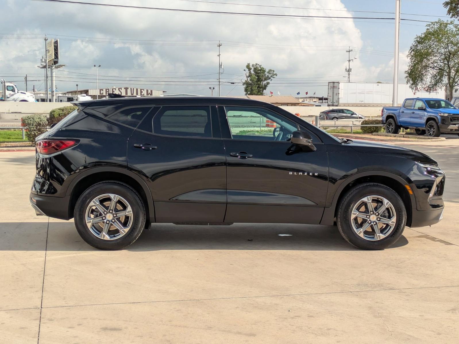 2023 Chevrolet Blazer Vehicle Photo in SELMA, TX 78154-1460