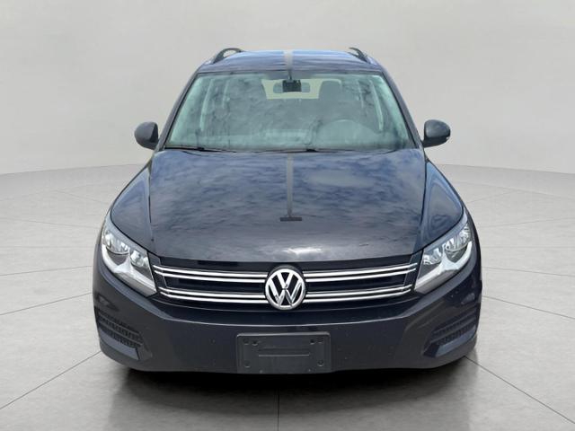 2016 Volkswagen Tiguan Vehicle Photo in Green Bay, WI 54304
