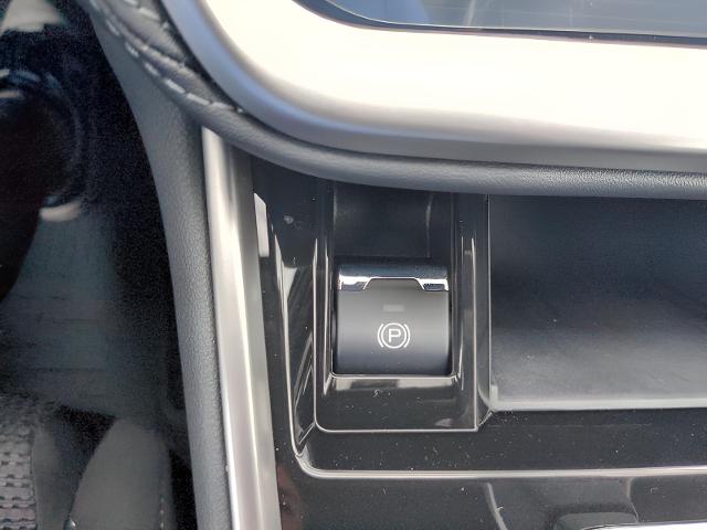 2025 Subaru Outback Vehicle Photo in Green Bay, WI 54304