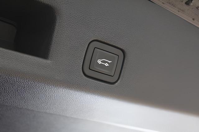 2024 Chevrolet Traverse Vehicle Photo in Green Bay, WI 54304