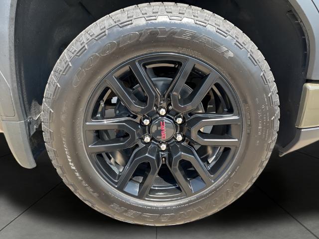 2023 GMC Sierra 1500 Vehicle Photo in MANITOWOC, WI 54220-5838