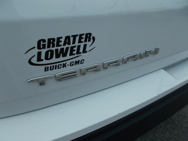 2022 GMC Terrain Vehicle Photo in LOWELL, MA 01852-4336