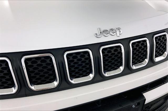2023 Jeep Compass Vehicle Photo in Lees Summit, MO 64086
