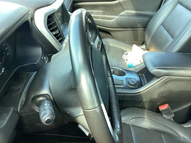 2018 GMC Acadia Vehicle Photo in PUYALLUP, WA 98371-4149