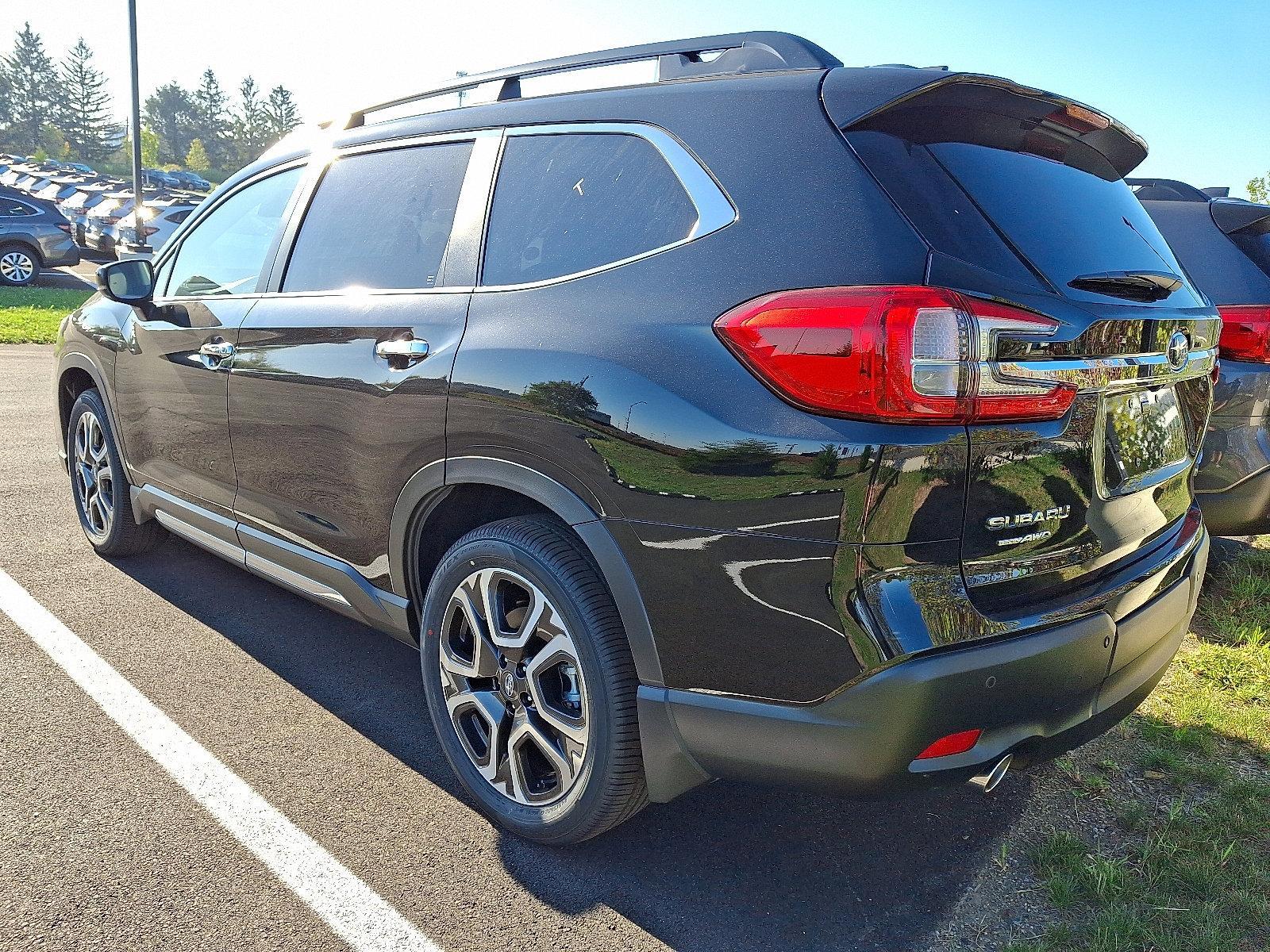 2025 Subaru Ascent Vehicle Photo in Easton, PA 18045