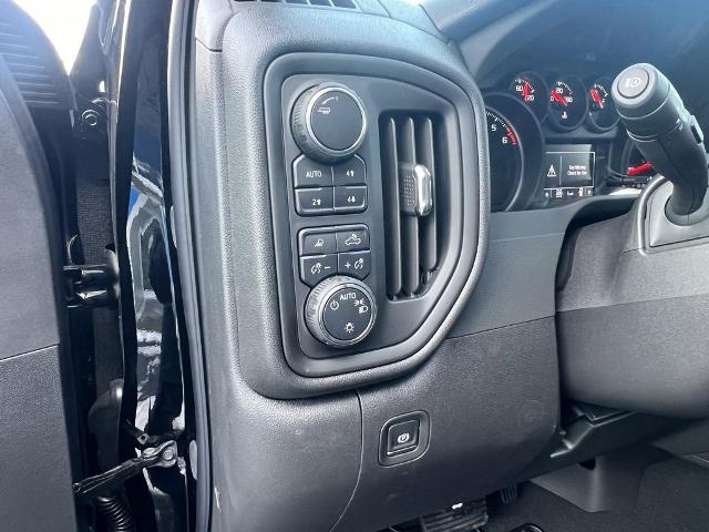 2025 Chevrolet Silverado 1500 Vehicle Photo in GARDNER, MA 01440-3110