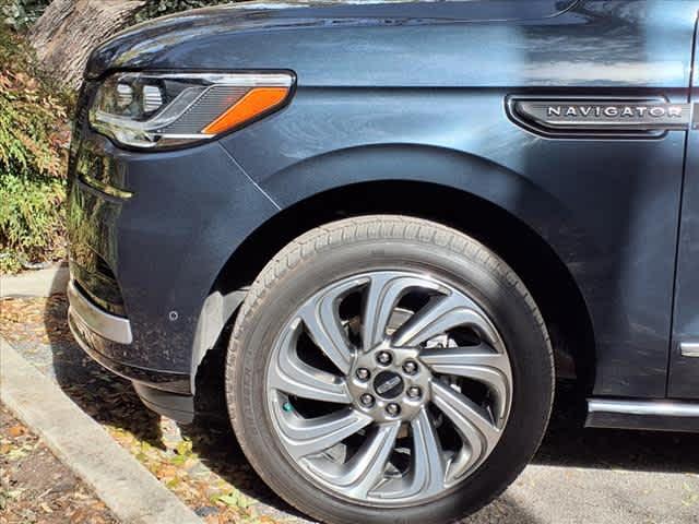 2022 Lincoln Navigator Vehicle Photo in San Antonio, TX 78230-1001