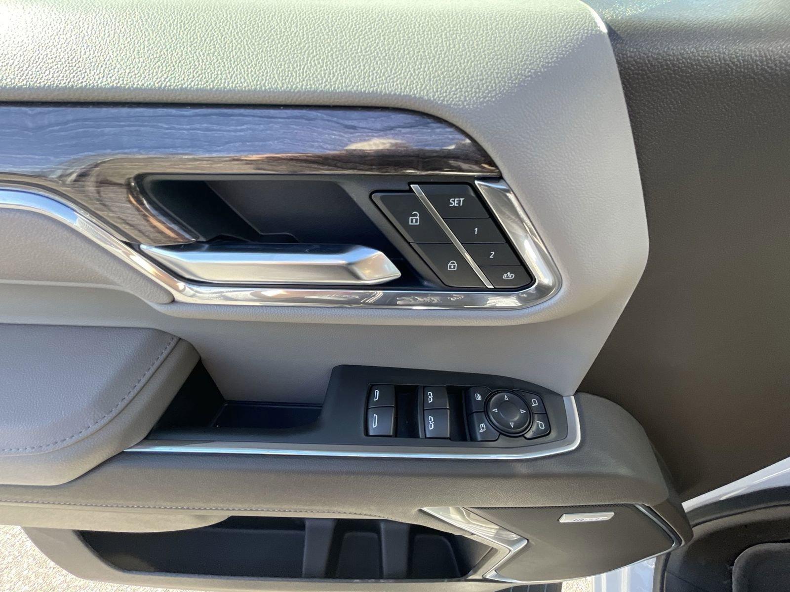 2025 Chevrolet Silverado 1500 Vehicle Photo in BENTONVILLE, AR 72712-4322