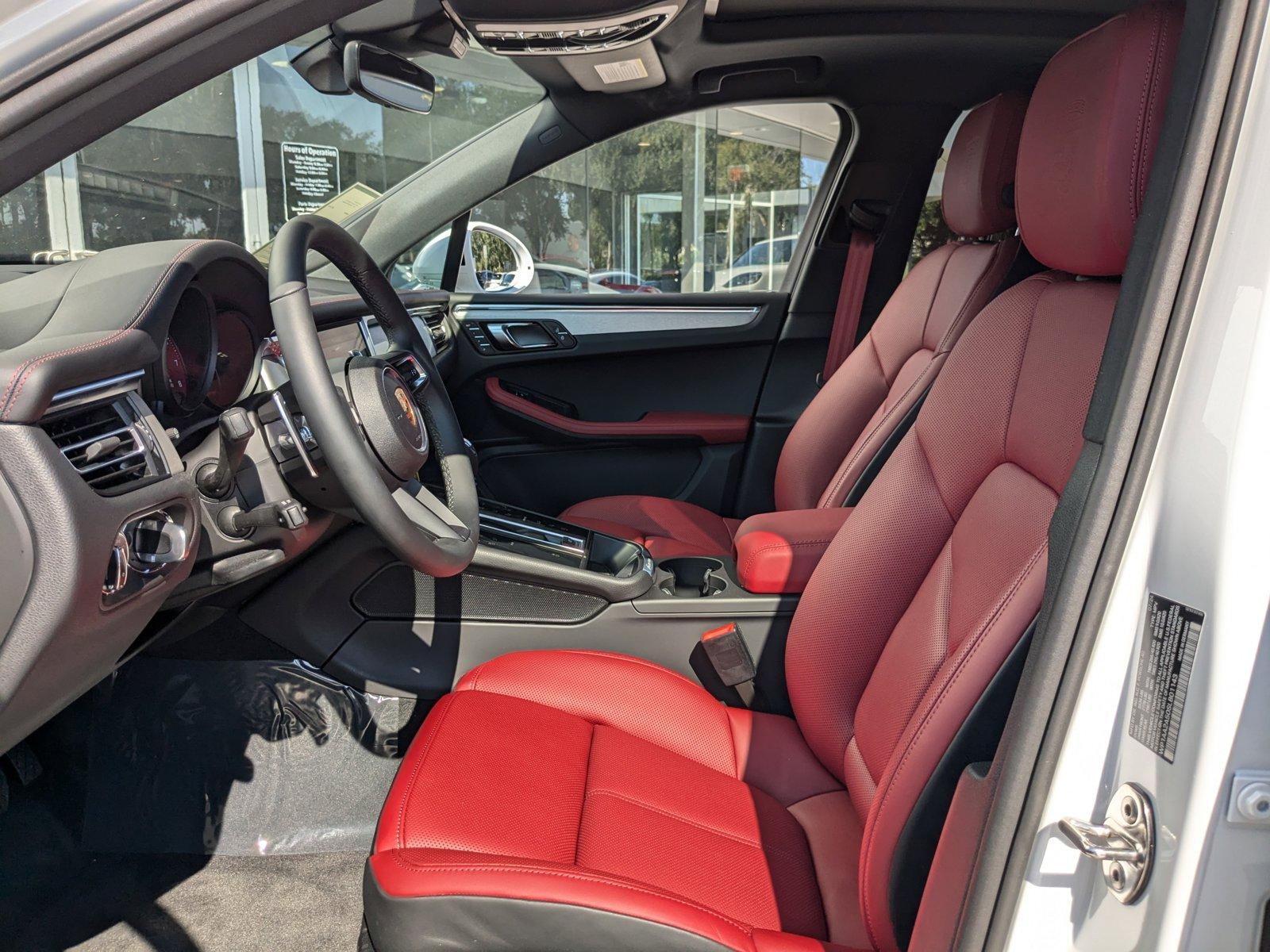 2025 Porsche Macan Vehicle Photo in Maitland, FL 32751