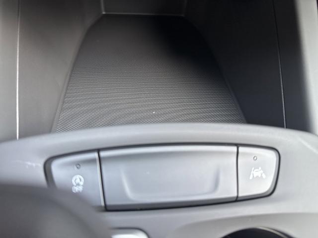 2025 Chevrolet Trax Vehicle Photo in MARION, NC 28752-6372