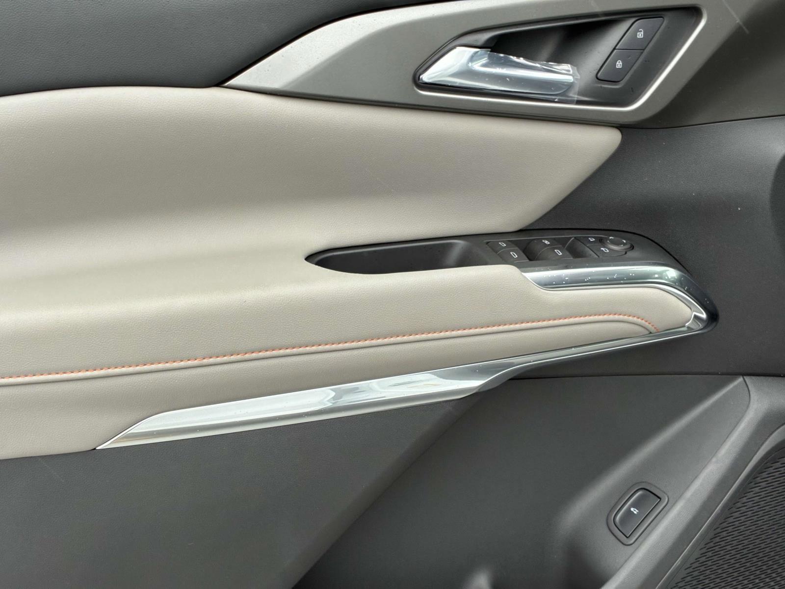 2025 Chevrolet Traverse Vehicle Photo in LOS ANGELES, CA 90007-3794