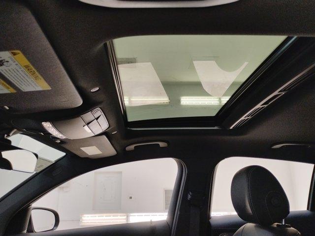 2023 Mercedes-Benz GLC Vehicle Photo in PINEVILLE, NC 28134-8495