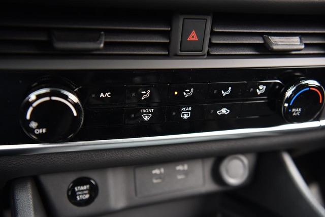 2025 Nissan Rogue Vehicle Photo in Ballwin, MO 63011