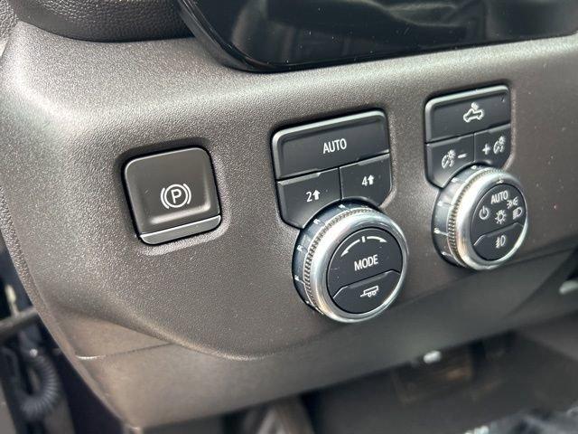 2024 GMC Sierra 1500 Vehicle Photo in MEDINA, OH 44256-9631
