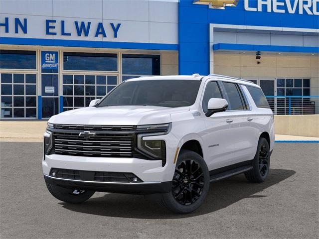 2025 Chevrolet Suburban Vehicle Photo in ENGLEWOOD, CO 80113-6708