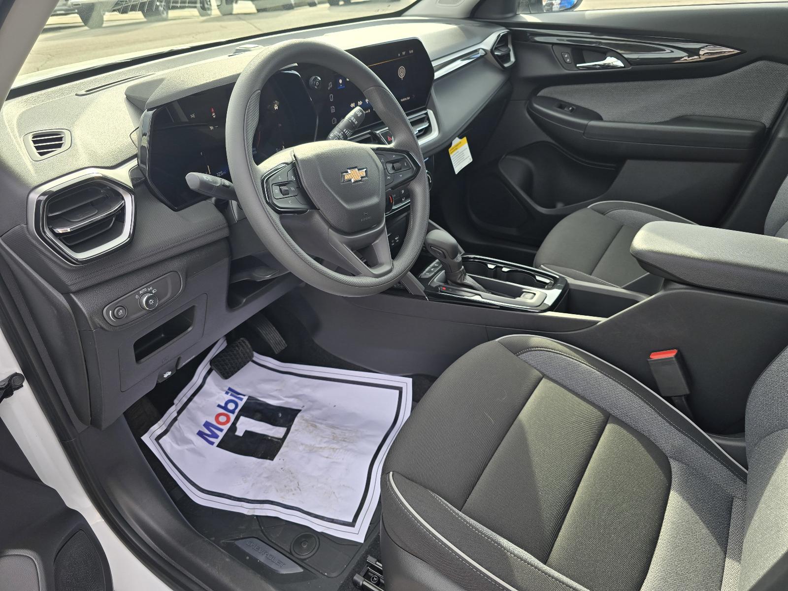2025 Chevrolet Trailblazer Vehicle Photo in Rolla, MO 65401