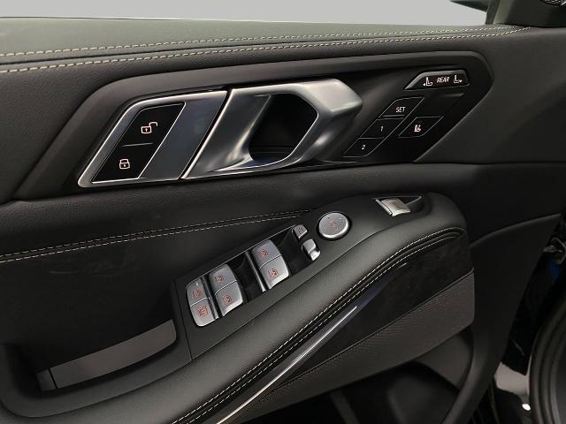 2025 BMW X7 xDrive40i Vehicle Photo in Appleton, WI 54913