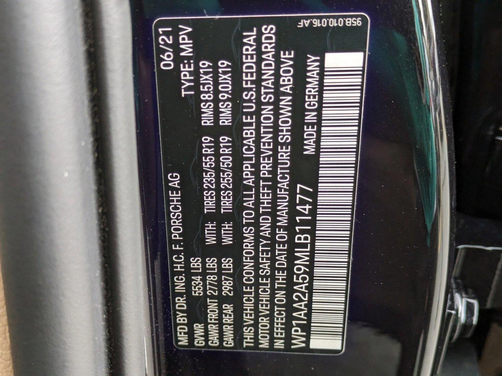 2021 Porsche Macan Vehicle Photo in Bethesda, MD 20852